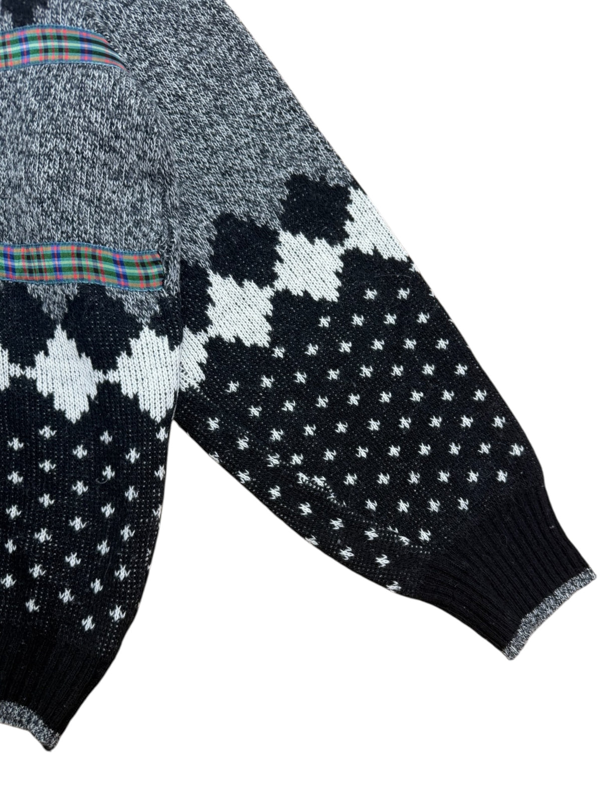 Chipie 80s Embroidered Roll Neck Knit