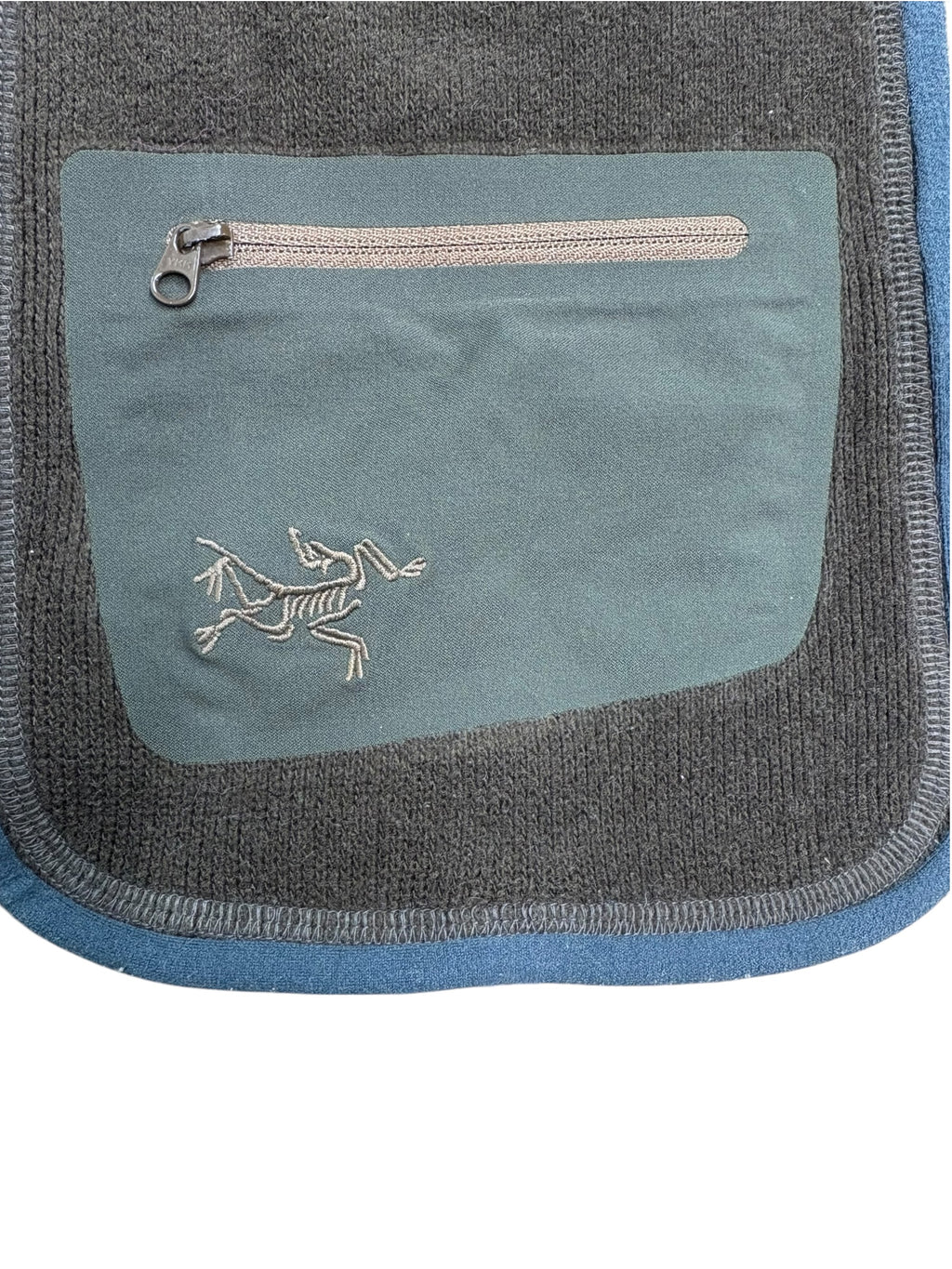 Arc’teryx AW06 Polartec Zip Pocket Fleece Scarf