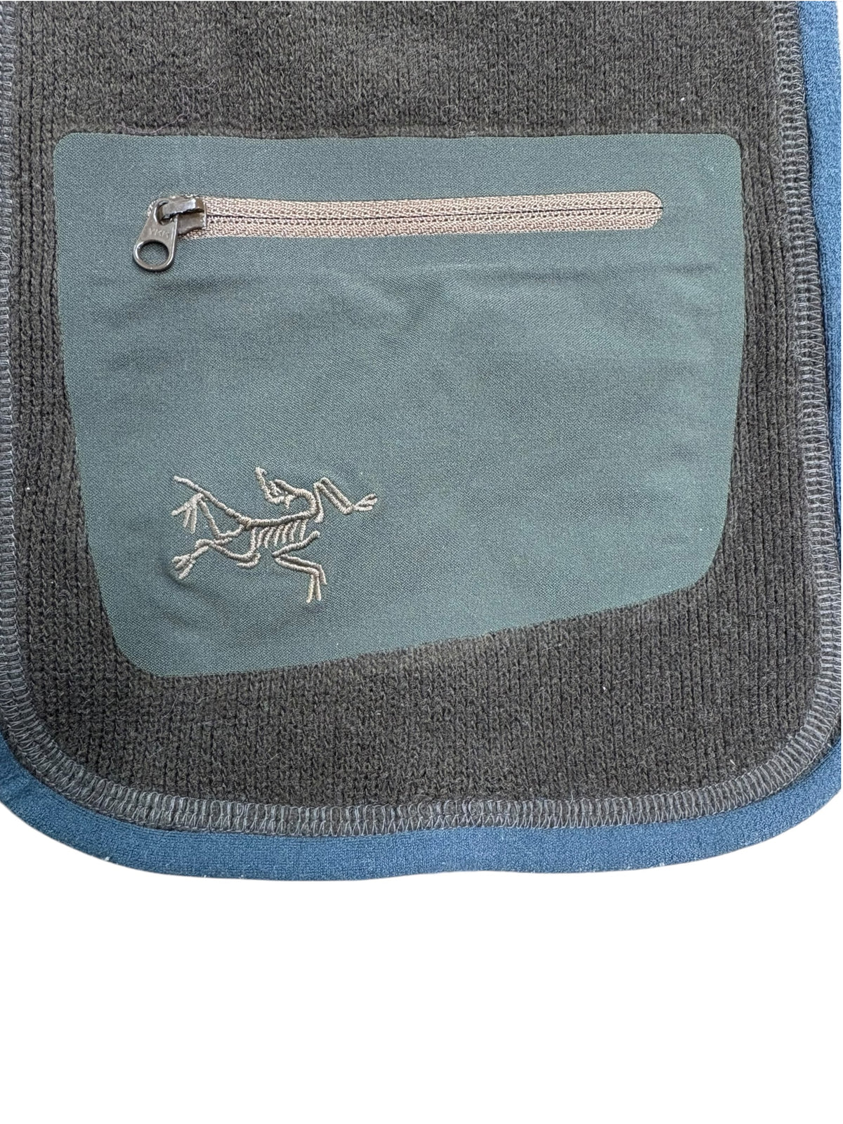 Arc’teryx AW06 Polartec Zip Pocket Fleece Scarf