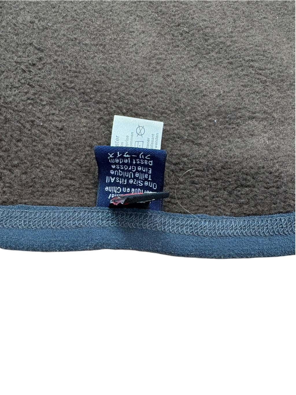 Arc’teryx AW06 Polartec Zip Pocket Fleece Scarf