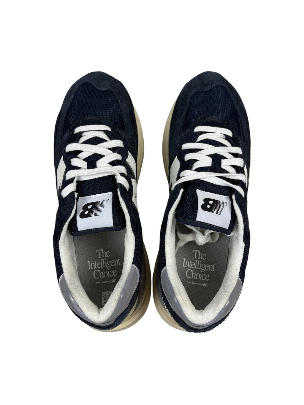 New Balance 57/40 Eclipse Sea Salt Trainers