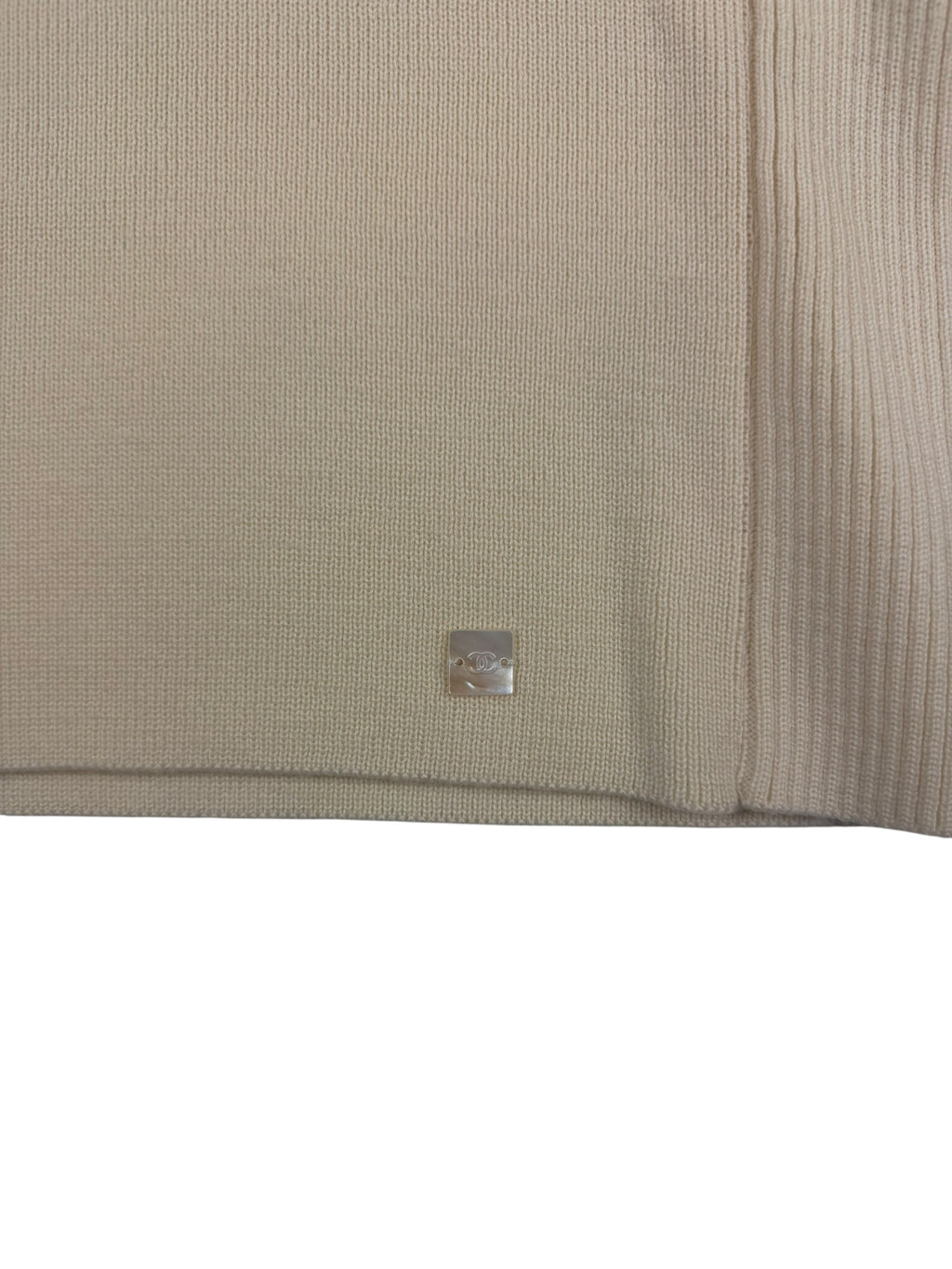 Chanel FW / 2000 Wool Turtle Neck
