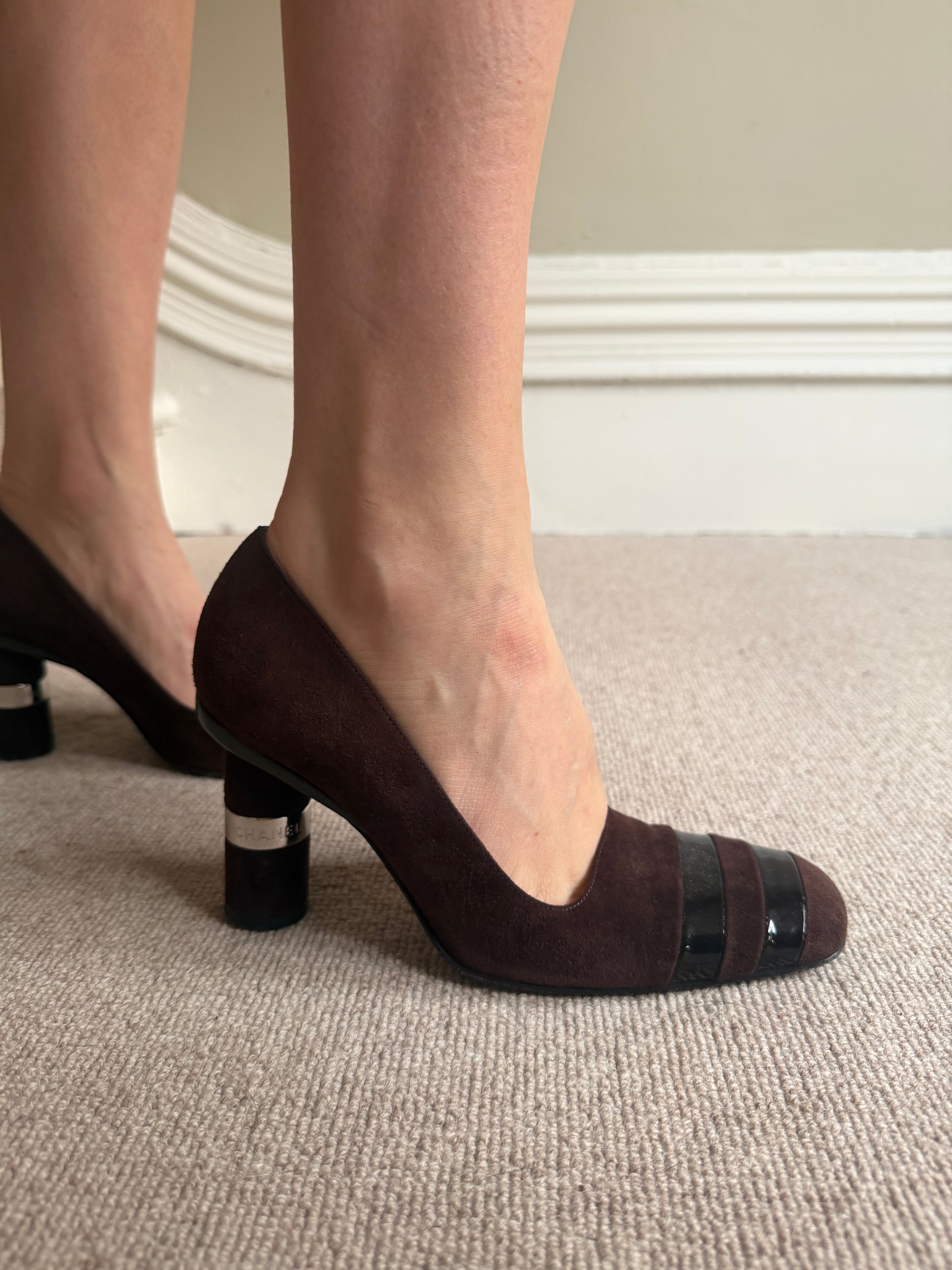 Chanel FW / 2000 Classic Pump Heels